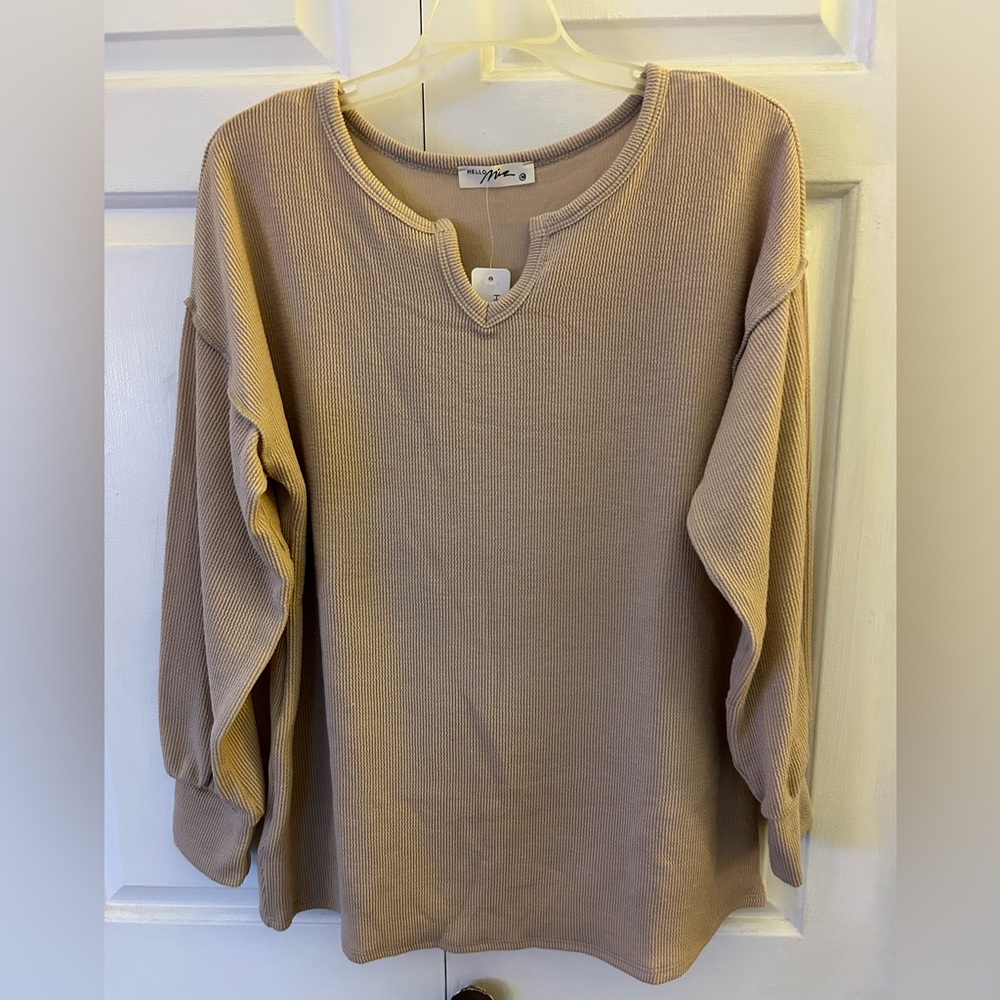 Rib Knit Split Neck Maternity Top NWT!
